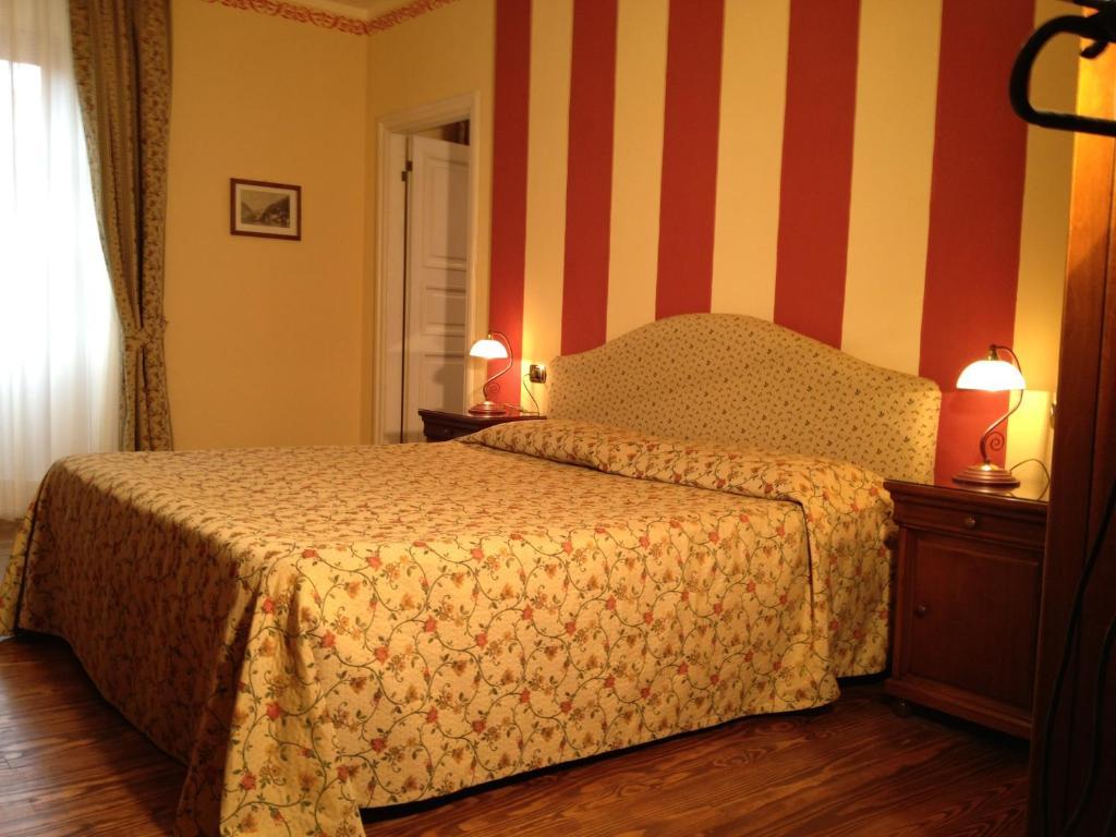 La Dependance Hotel Menaggio Kültér fotó